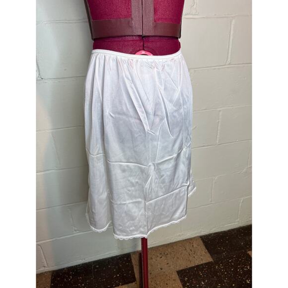 warner half slip skirt white knee length size large - Picture 4 of 8